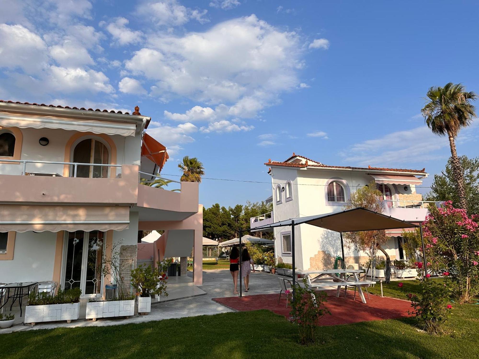 7Syn7 Aparthotel Oreoi Ngoại thất bức ảnh